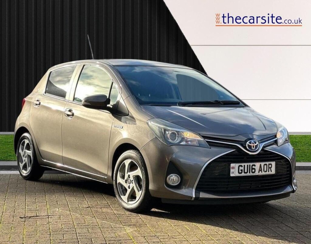 2016 Toyota YARIS